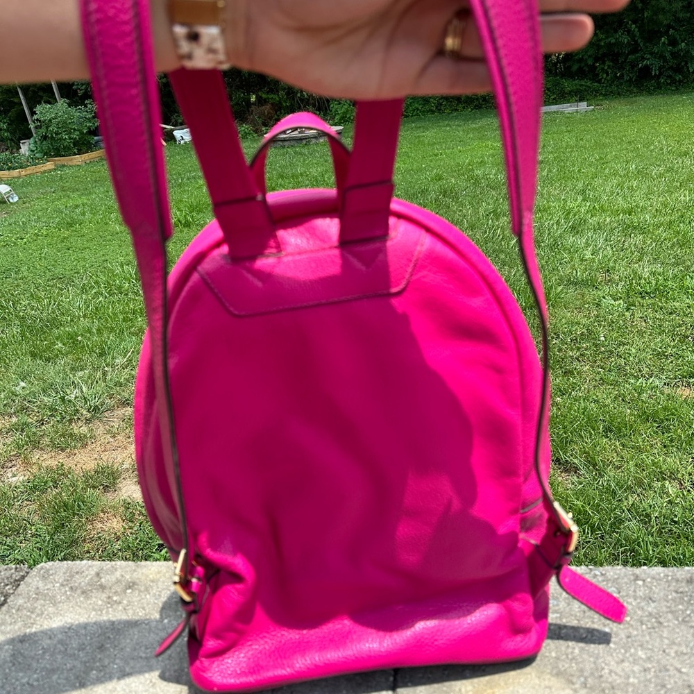 Michael Kors Large Jet Set Leather Backpack Fuschia - Picture 3 of 6
